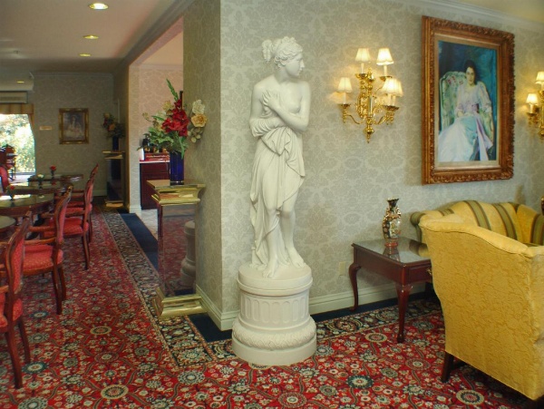 Carlyle Hotel image 6